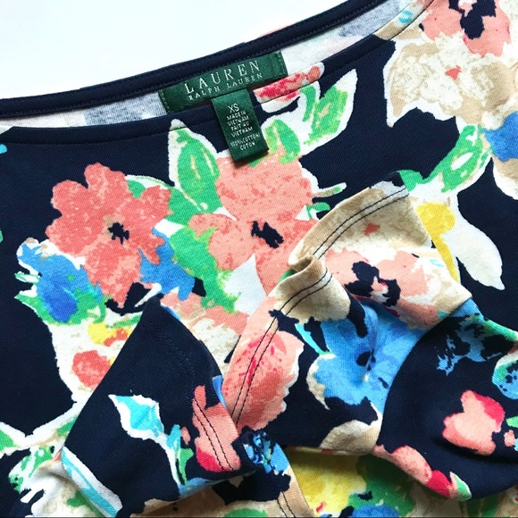Floral Top XS NWOT - Picture 5 of 5